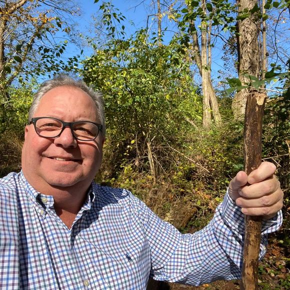 Meet your Posher, Robert - Picture 1 of 1